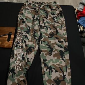 Primitive Men's Green Camouflage Joggers